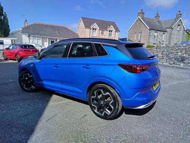 2022 Vauxhall Grandland 1.6 Hybrid Elite 5dr Auto