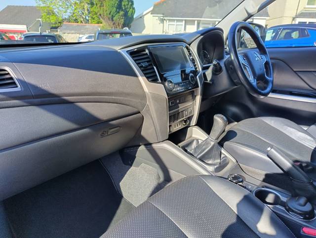 2020 Mitsubishi L200 2.3 Double Cab DI-D 150 Barbarian 4WD